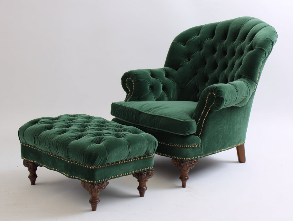 Sillón tapizado 95x95x110 cm - Verde oscuro y marrón - Con reposapiés capitoné y diseño clásico