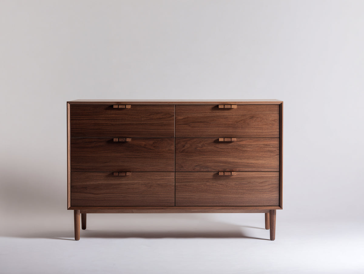 Cómoda de madera 150 x 45 x 90 cm - marrón nogal - 6 cajones con diseño contemporáneo